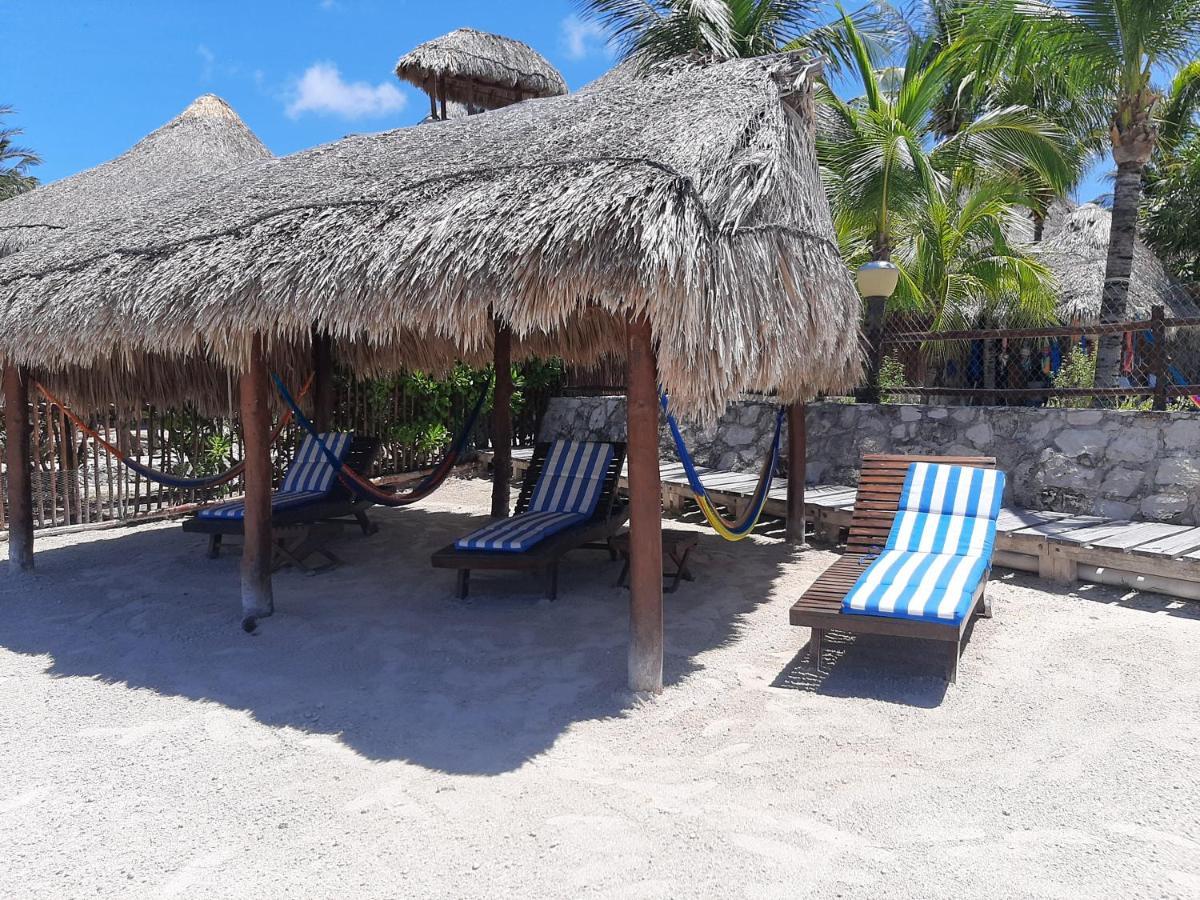 Beach Guesthouse Holbox Apartments & Suites Esterno foto