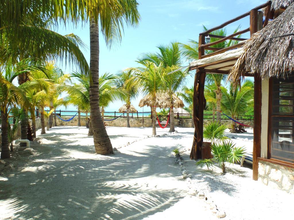 Beach Guesthouse Holbox Apartments & Suites Esterno foto